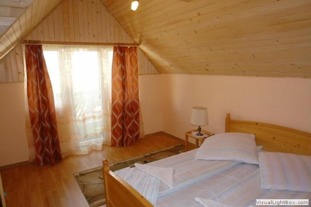 Pension Crizantema Vatra Moldovitei Bagian luar foto